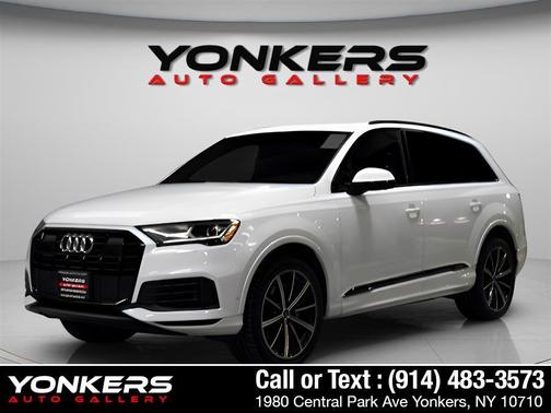 2022 Audi Q7 55 Premium Plus