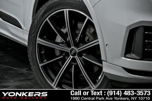 2022 Audi Q7 55 Premium Plus