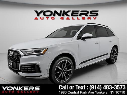 2022 Audi Q7 55 Premium Plus