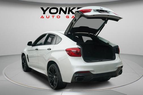 2019 BMW X6 xDrive50i