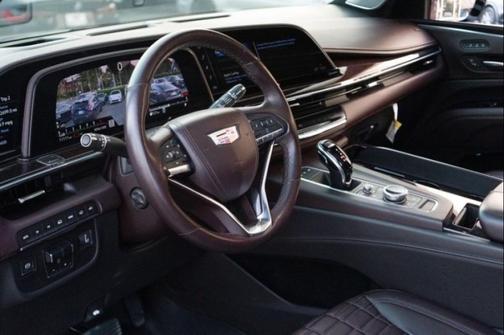 2023 Cadillac Escalade Sport Platinum