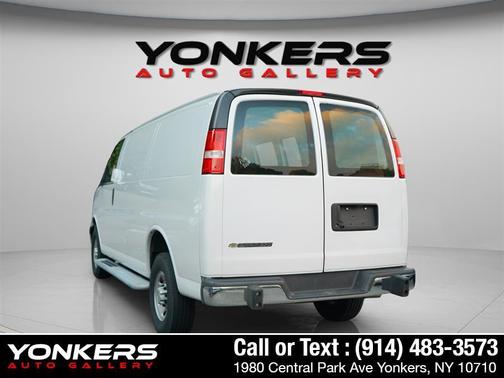 2024 Chevrolet Express 2500 RWD 2500 Regular Wheelbase WT