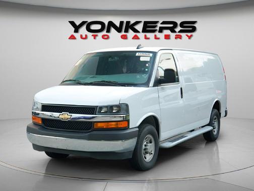 2024 Chevrolet Express 2500 RWD 2500 Regular Wheelbase WT