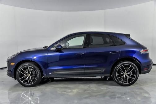 2022 Porsche Macan 