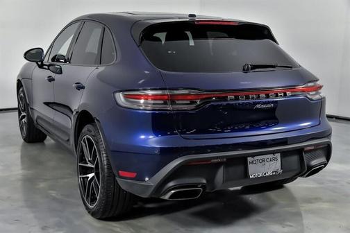 2022 Porsche Macan 