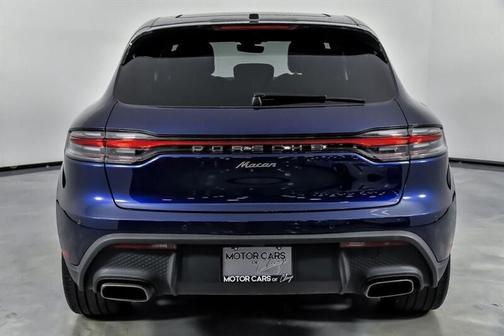 2022 Porsche Macan 