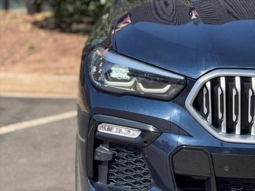 2021 BMW X6 xDrive40i