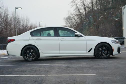 2022 BMW 540 i xDrive