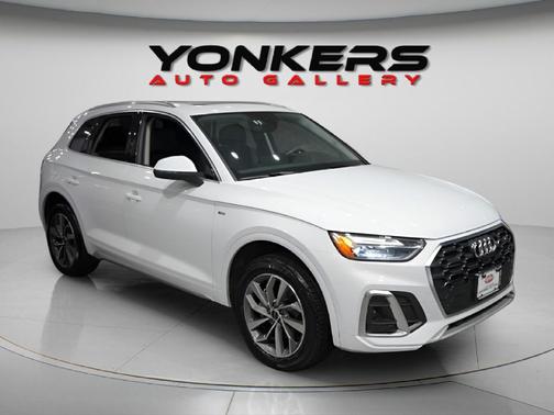 2024 Audi Q5 45 S line Premium Plus