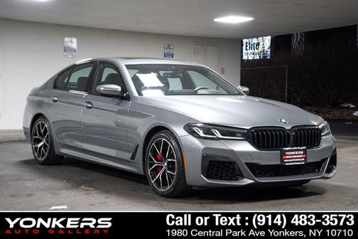 Skyscraper Gray Metallic 2023 BMW 540 i xDrive