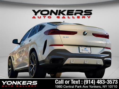 2022 BMW X6 xDrive40i