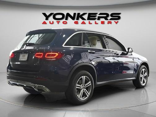 2022 Mercedes-Benz GLC 300 4MATIC
