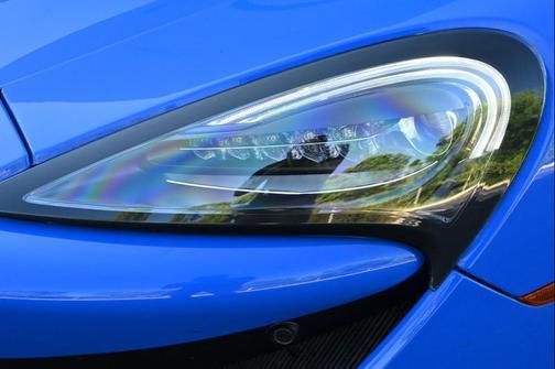 2018 McLaren 570GT Base
