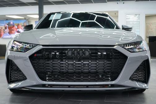 2022 Audi RS 6 Avant 4.0T