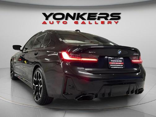 2025 BMW M340 xDrive