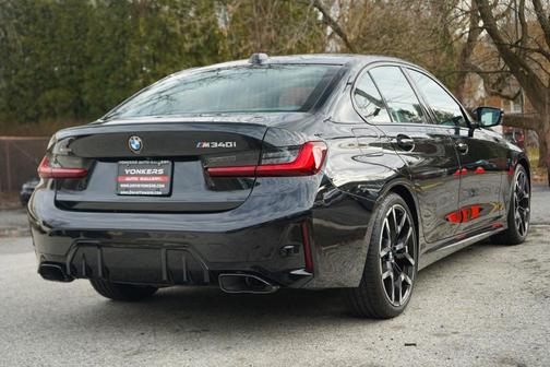 2025 BMW M340 xDrive