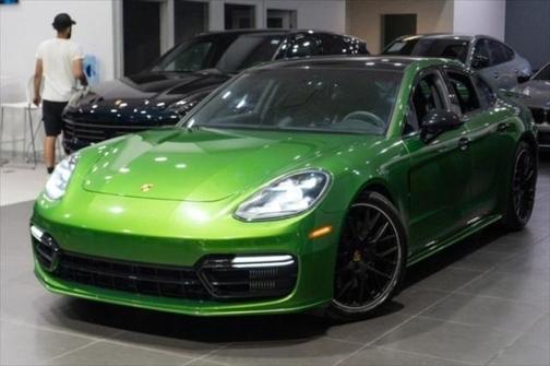 2019 Porsche Panamera GTS