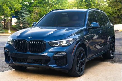 2021 BMW X5 M50i