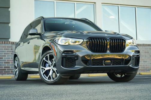 2023 BMW X5 M50i