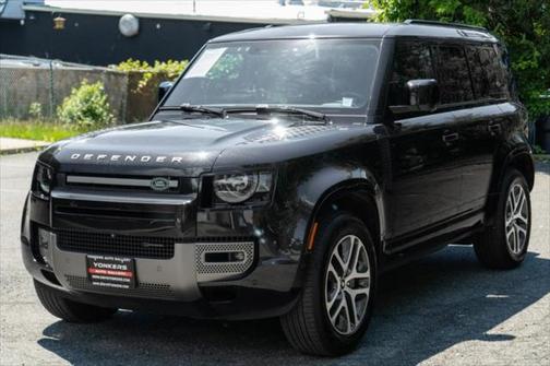 2022 Land Rover Defender 110 X-Dynamic HSE