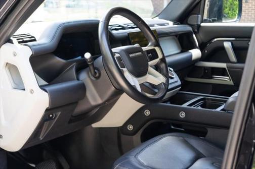 2022 Land Rover Defender 110 X-Dynamic HSE