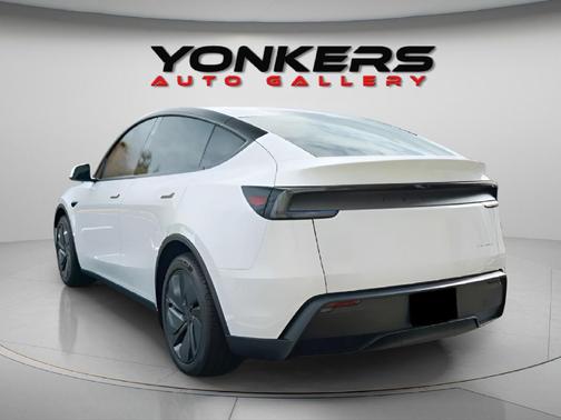 2026 Tesla Model Y Long Range Dual Motor All-Wheel Drive