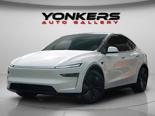 2026 Tesla Model Y Long Range Dual Motor All-Wheel Drive