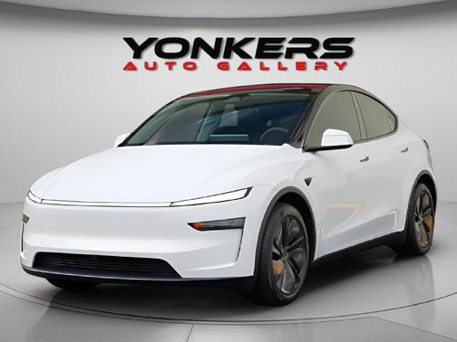 2026 Tesla Model Y Long Range Dual Motor All-Wheel Drive