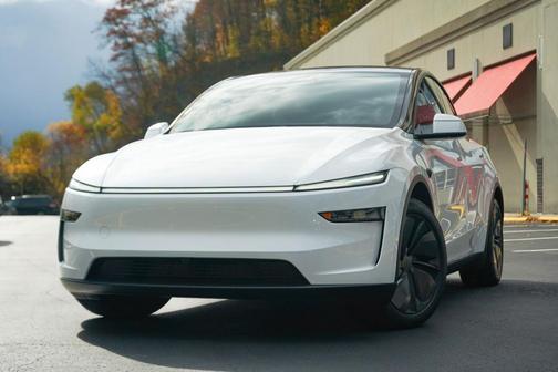 2026 Tesla Model Y Long Range Dual Motor All-Wheel Drive