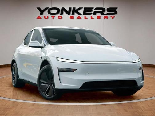 2026 Tesla Model Y Long Range Dual Motor All-Wheel Drive
