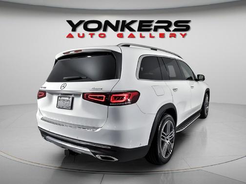 2022 Mercedes-Benz GLS 450 4MATIC