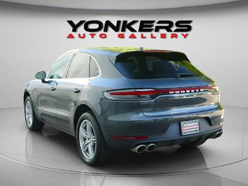 2021 Porsche Macan S