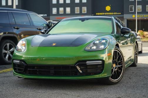 2019 Porsche Panamera GTS