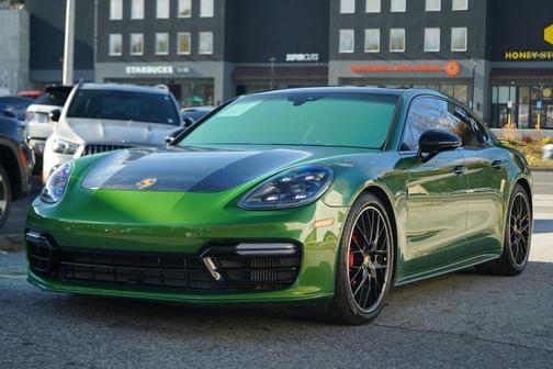 2019 Porsche Panamera GTS