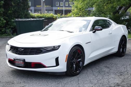 2021 Chevrolet Camaro RWD Coupe LT1