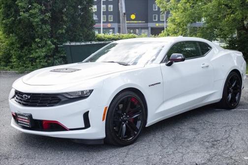 2021 Chevrolet Camaro RWD Coupe LT1