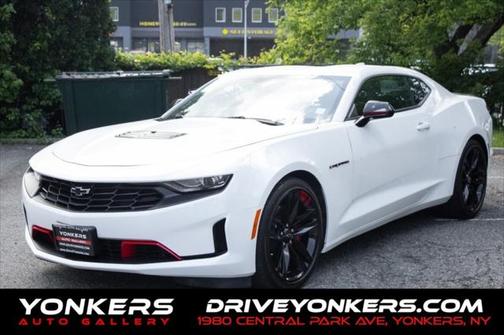 2021 Chevrolet Camaro RWD Coupe LT1