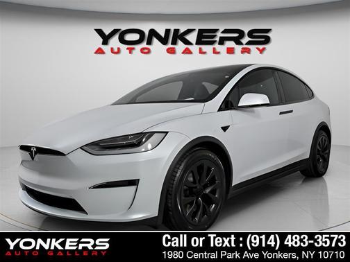 2023 Tesla Model X Plaid Tri Motor All-Wheel Drive