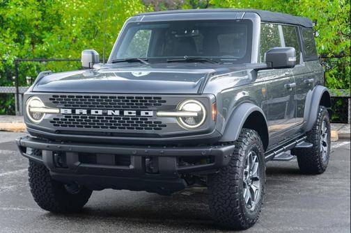 2022 Ford Bronco Badlands