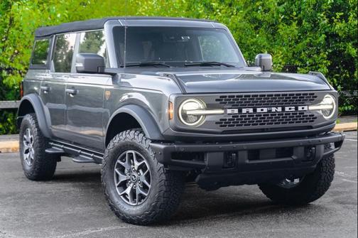 2022 Ford Bronco Badlands