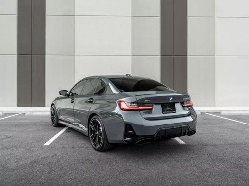 2023 BMW M340 i xDrive