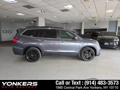 Sonic Gray Pearl 2022 Honda Pilot AWD Special Edition