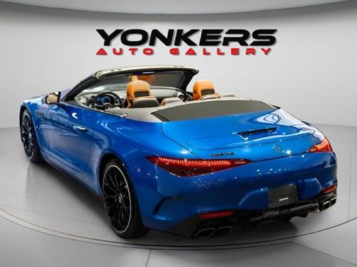 2022 Mercedes-Benz AMG SL 55 Base