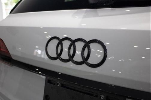 2022 Audi Q7 55 Prestige