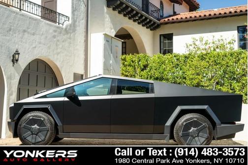 2024 Tesla Cybertruck Cyberbeast
