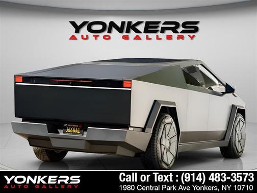 2024 Tesla Cybertruck Cyberbeast