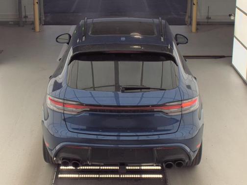 2023 Porsche Macan S
