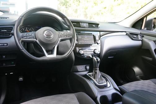2019 Nissan Rogue Sport SV