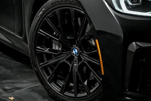 2020 BMW 750 i xDrive