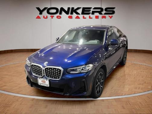 2022 BMW X4 xDrive30i